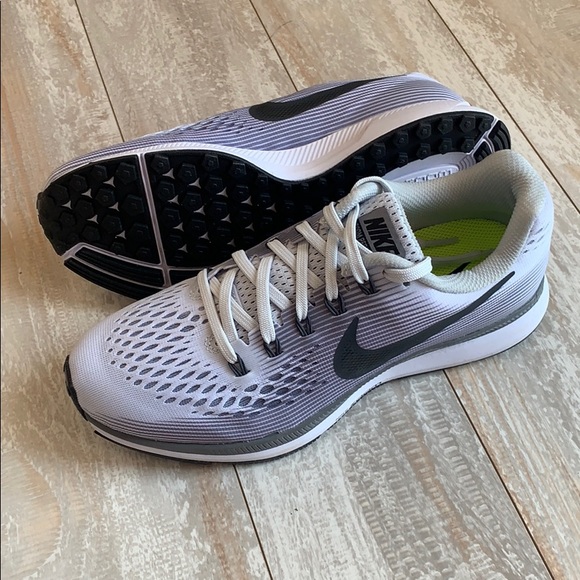 NWT Nike Pegasus 34 pure platinum - Picture 9 of 9